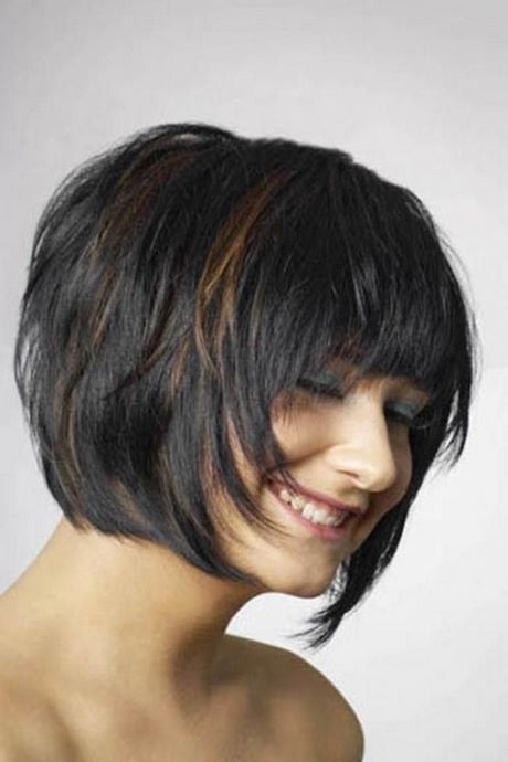 kurzer-stufiger-bob-mit-pony-25_6 Kurzer stufiger bob mit pony